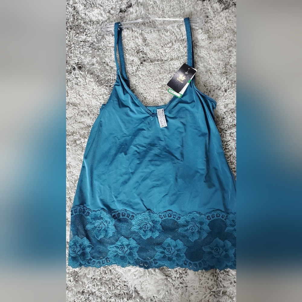 Wacoal cami, large